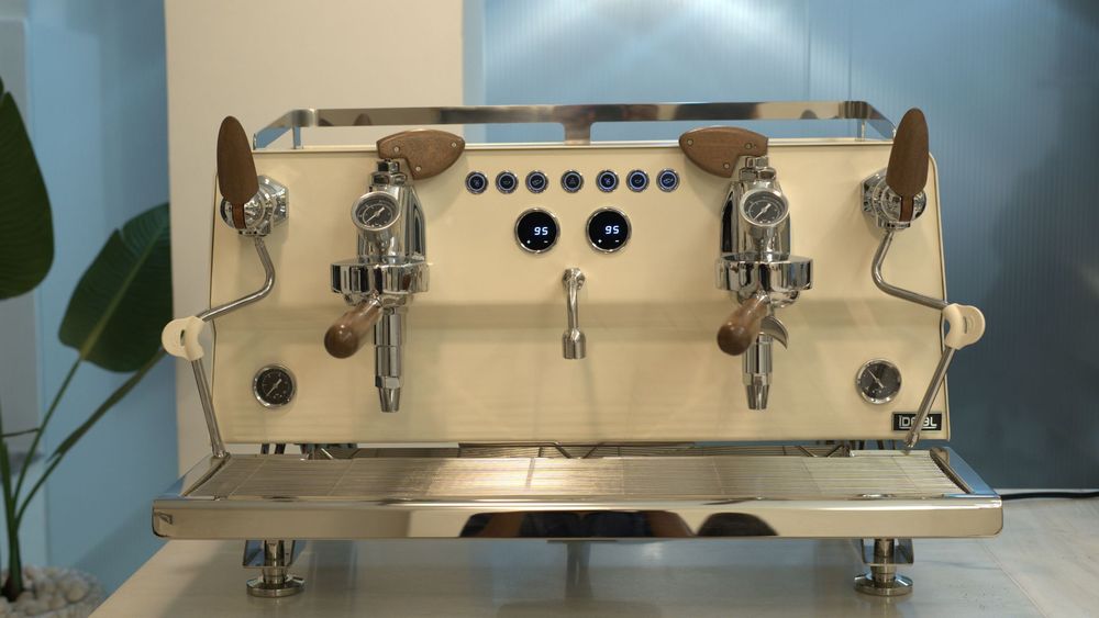 Are We Buying “European Coffee Culture”… or Just Paying for the Label