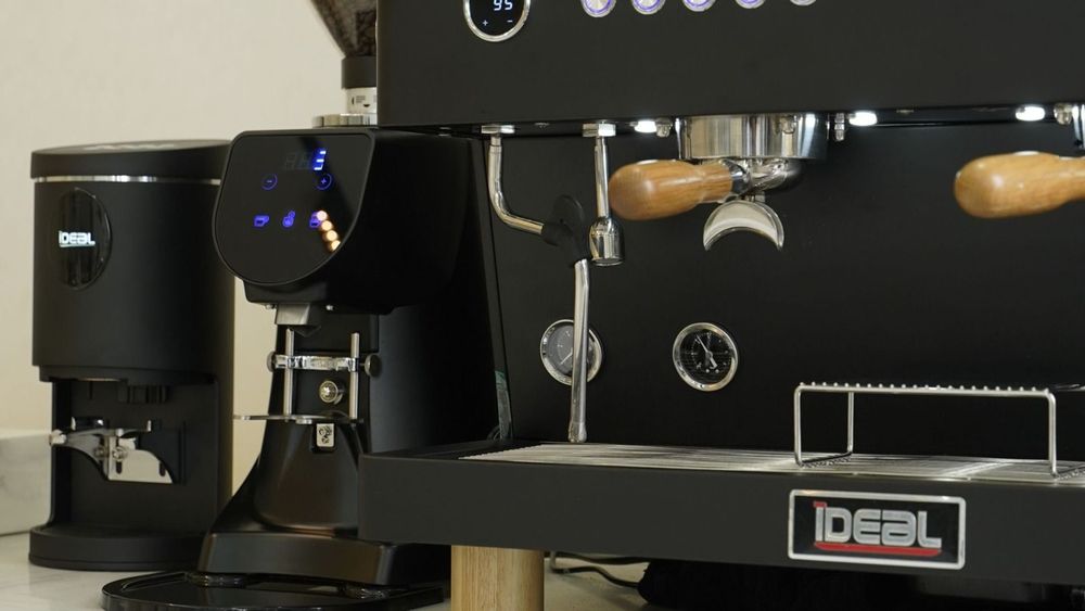 Best Coffee Machine for Café in India: What to Check Before Buying a Commercial Espresso Machine