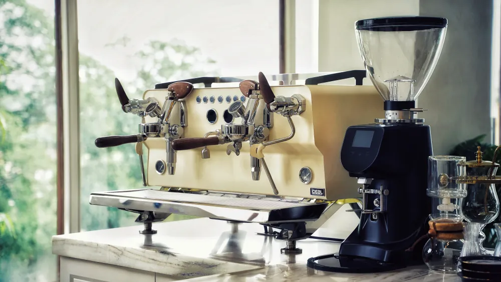Daily Cleaning Checklist for Commercial Coffee Machines